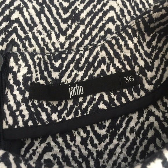 Jarbo Dress Chevron Navy White Sheath Sleeveless - Picture 7 of 7